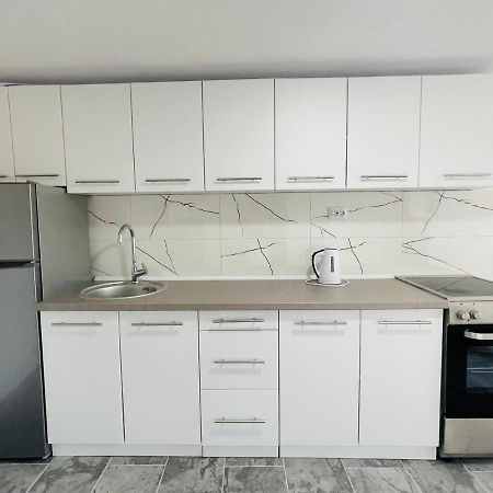 Ajla - Free Parking Apartman Szarajevó Kültér fotó