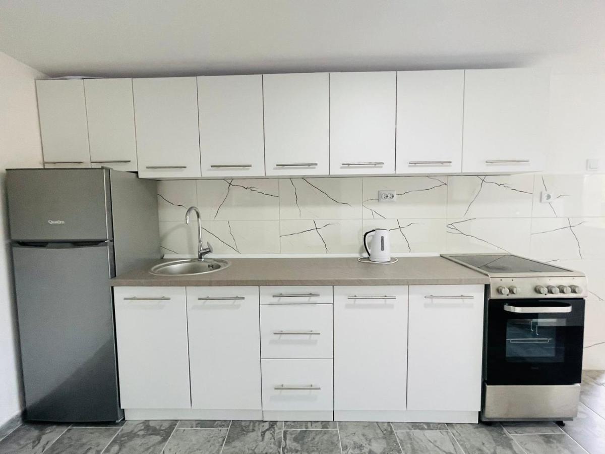 Ajla - Free Parking Apartman Szarajevó Kültér fotó