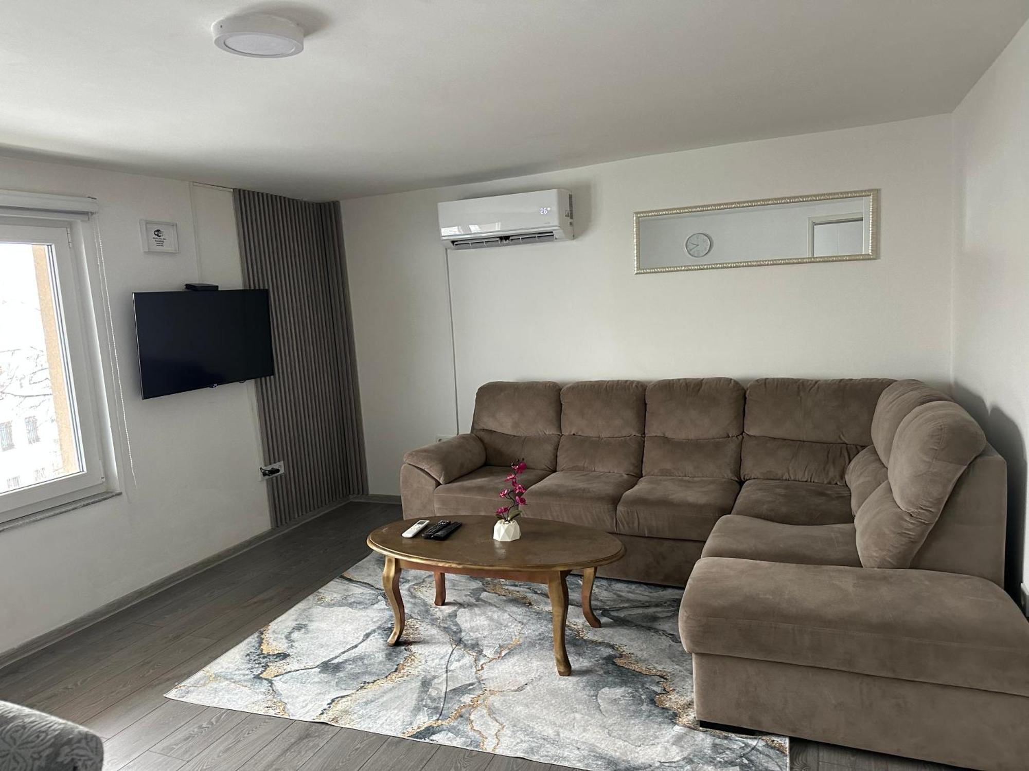 Ajla - Free Parking Apartman Szarajevó Kültér fotó